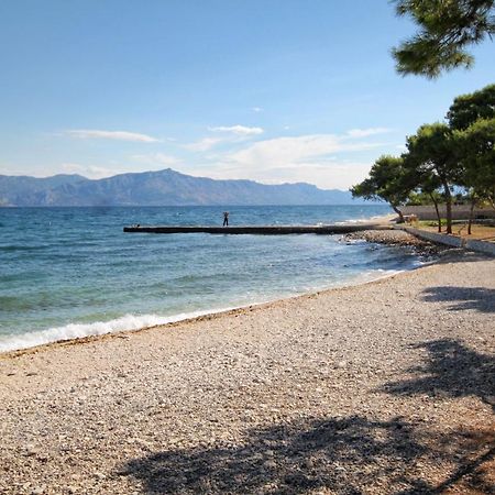 Apartments With A Parking Space Supetar, Brac - 6037 Екстериор снимка