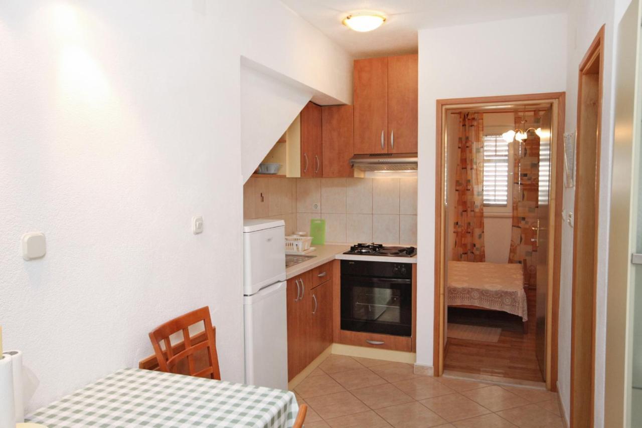 Apartments With A Parking Space Supetar, Brac - 6037 Екстериор снимка