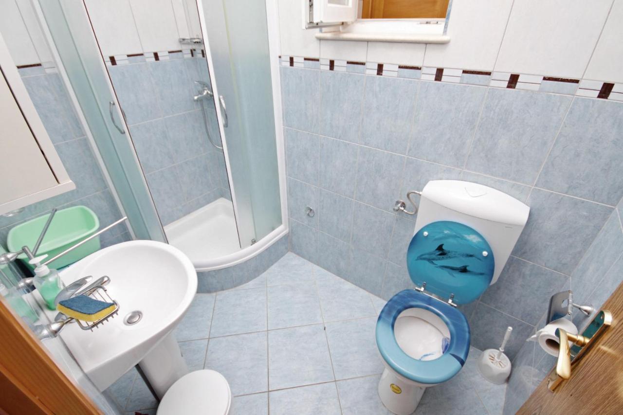 Apartments With A Parking Space Supetar, Brac - 6037 Екстериор снимка